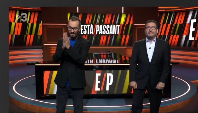 Toni Soler (dcha) y Jair Domínguez proponen lanzar hierro contra la Guardia Civil