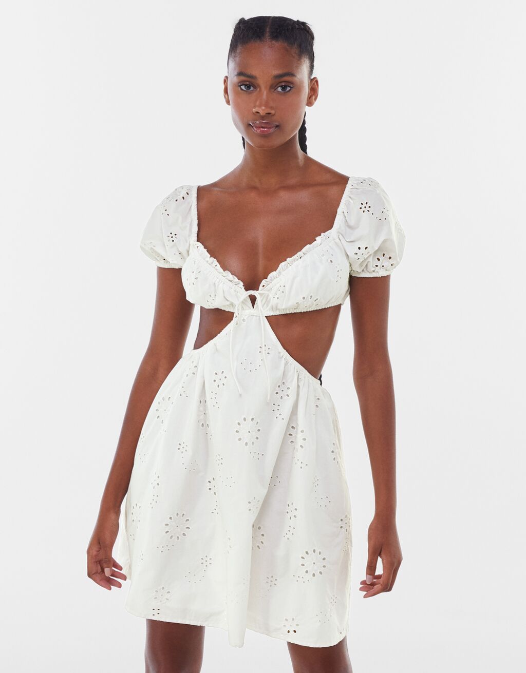 vestido bordado suizo