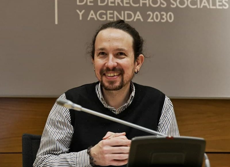 PABLO IGLESIAS, CENTRADO EN SUS HIJOS