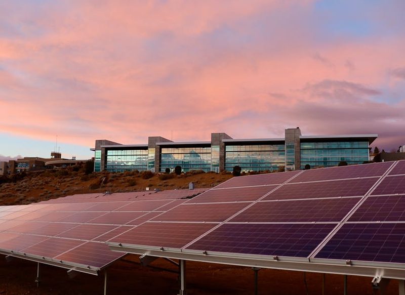 ¿CUÁNTO CUESTA INSTALAR PANELES SOLARES?