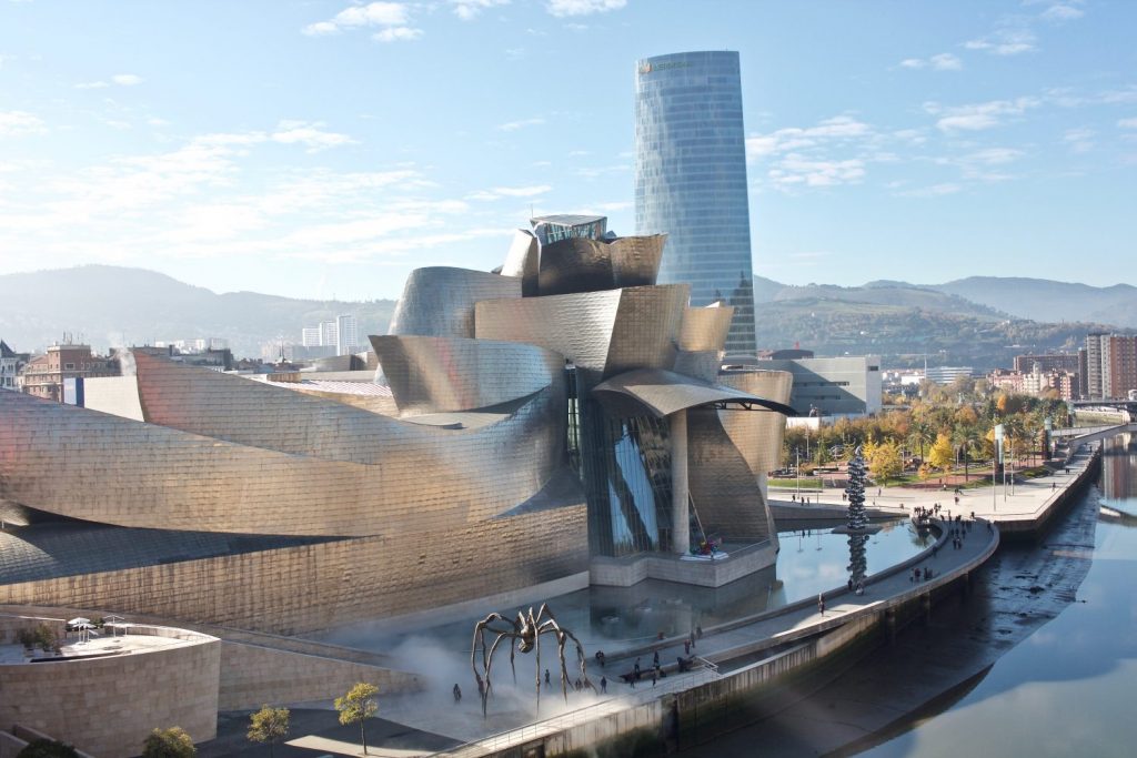 Bilbao: restaurantes, playas y todo lo que debes visitar en una escapada 3 Moncloa Museo Guggenheim Bilbao