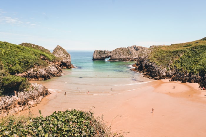 playa berellin cantabria