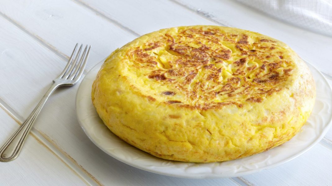 tortilla de patatas plato