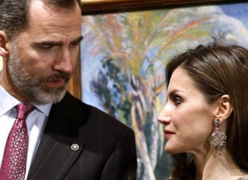 DISCUSIONES POR EL PROTOCOLO ENTRE LA REINA LETIZIA Y FELIPE VI