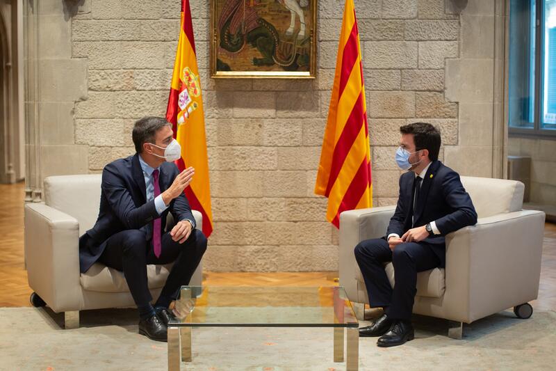 Pedro Sánchez y Pere Aragonès durante su no negociación