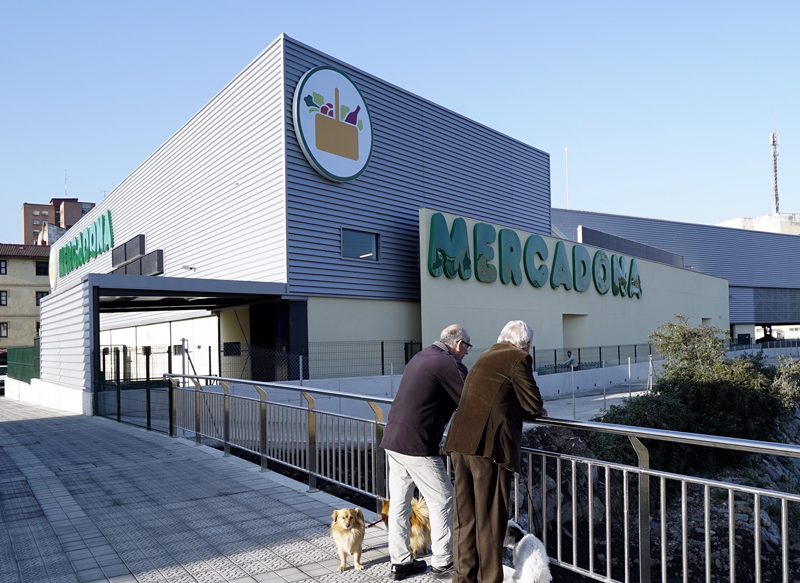 PAGAS EXTRAS EN MERCADONA