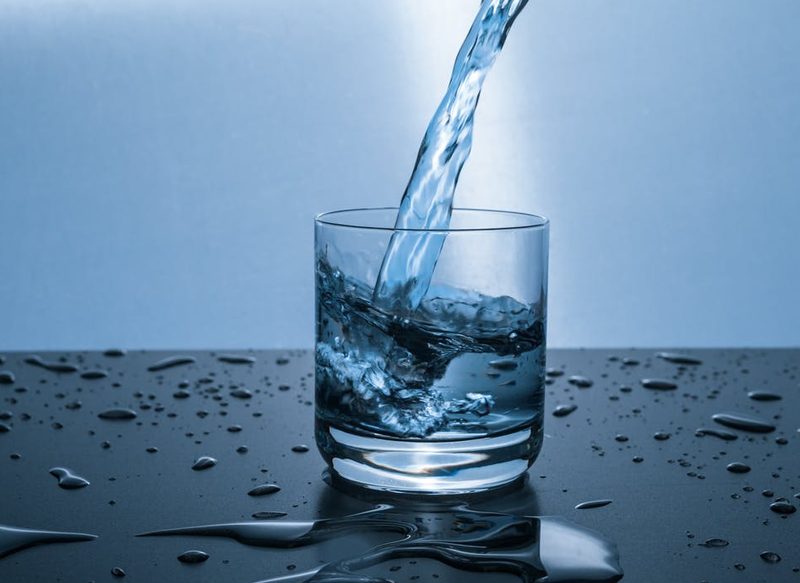 El agua que sabe a vino y no emborracha