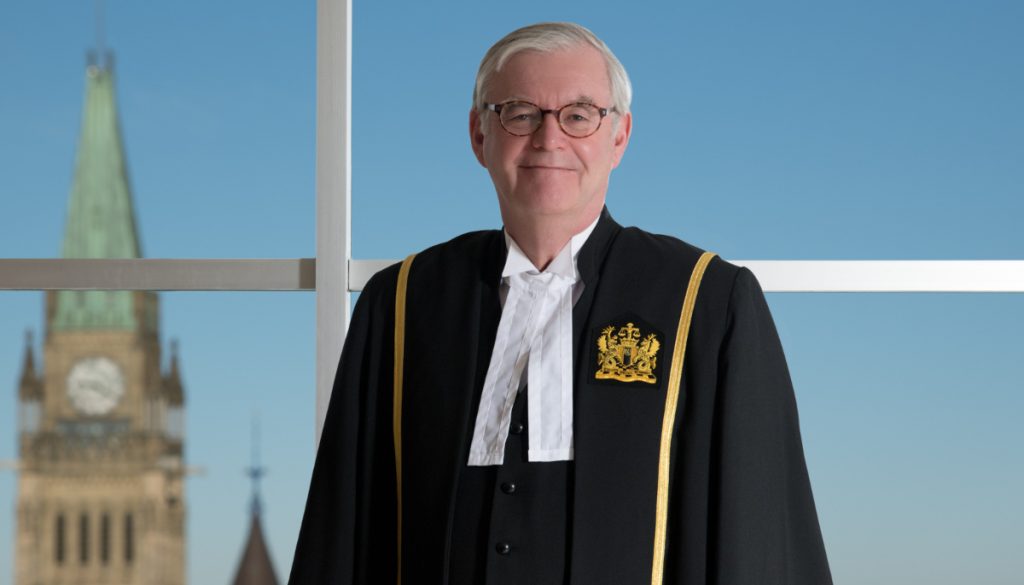 Puigdemont se empeña en irse a Canadá y le dan portazo 1 Moncloa Puigemont Yvan Roy Moncloa