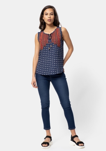 blusa sostenible carrefour
