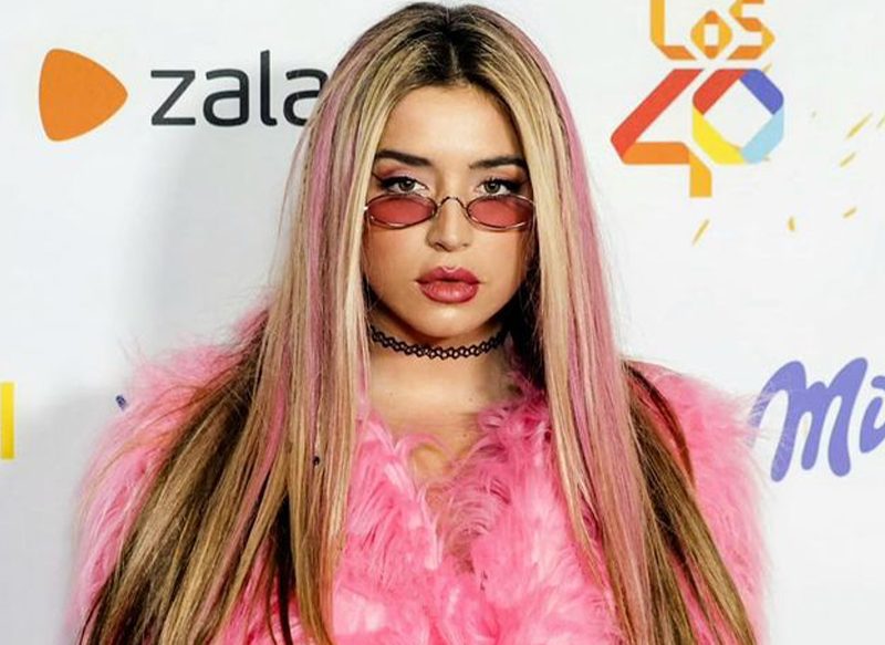 UNA DE LAS ARTISTAS MÁS POPULARES DE SPOTIFY