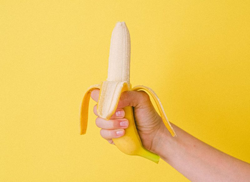 UNA FRUTA ADECUADA PARA QUIENES REALIZAN UN EJERCICIO FÍSICO INTENSO
