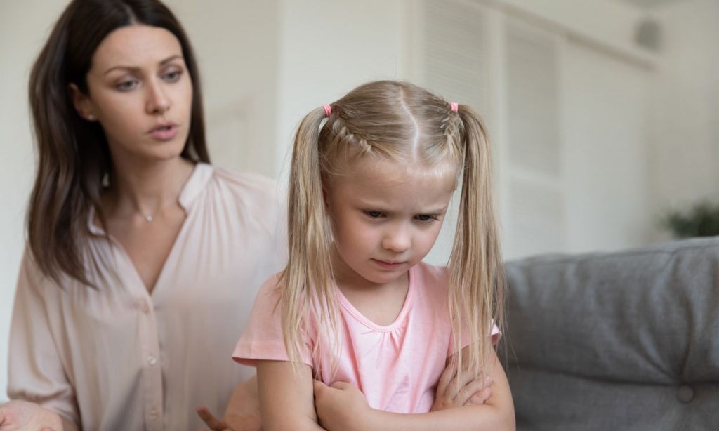 Consejos para que tus hijos siempre te hagan caso 8 Moncloa Entendamos que no obedecerán siempre hijos