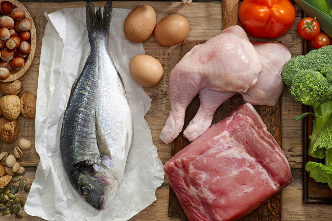 FAO revela: ventajas saludables del pescado frente a la carne de cerdo en alimentación equilibrada