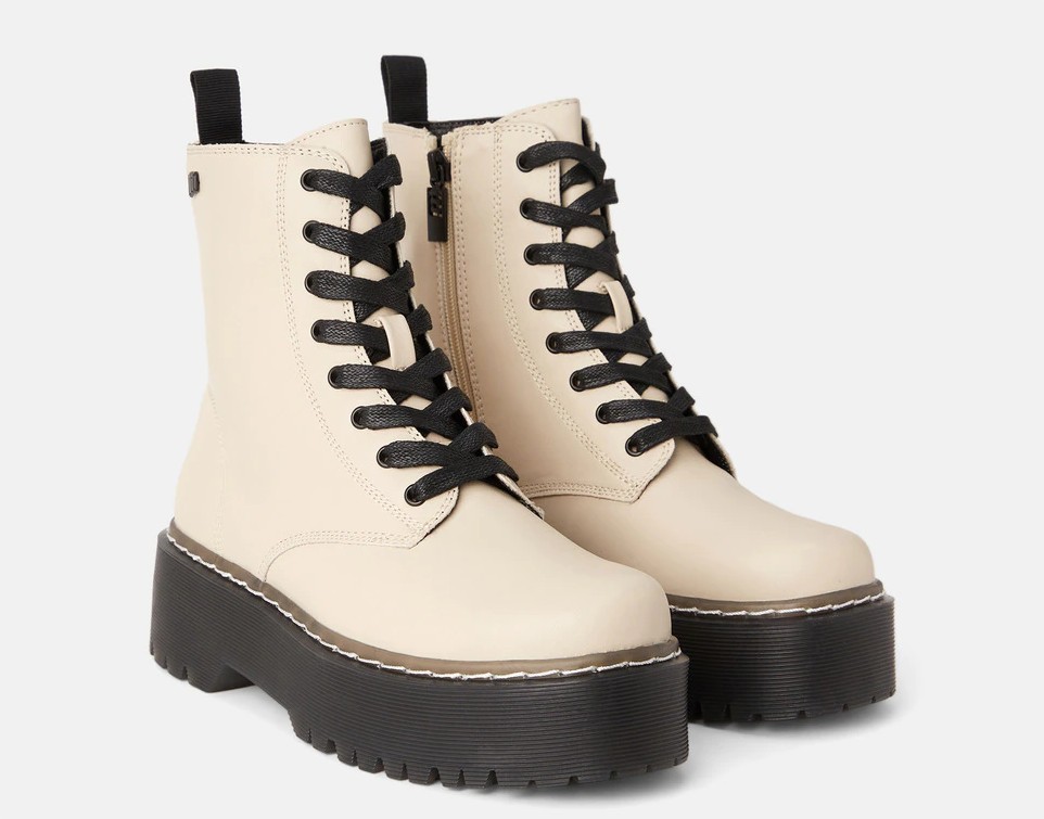 botas mustang