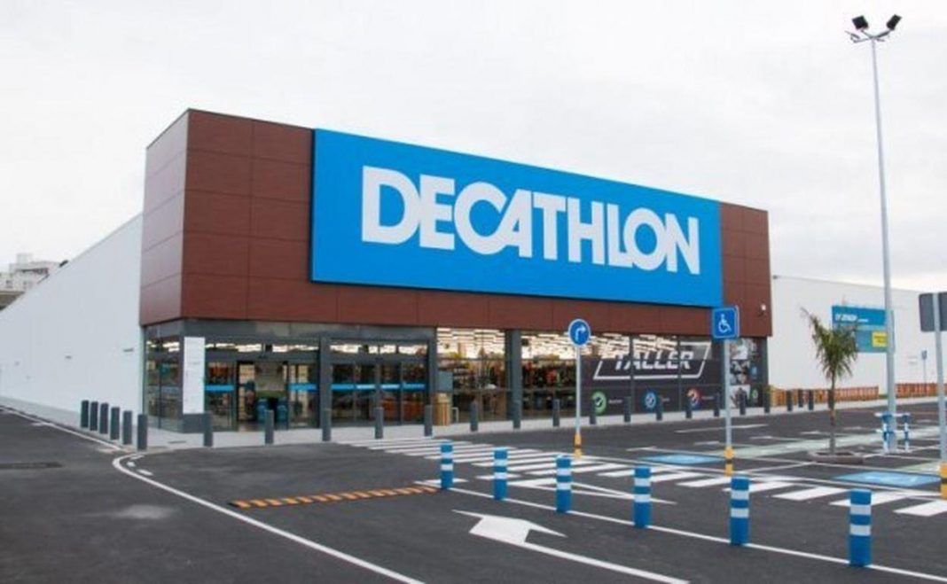 Decathlon vende este precio cortavientos por solo 19,99 euros