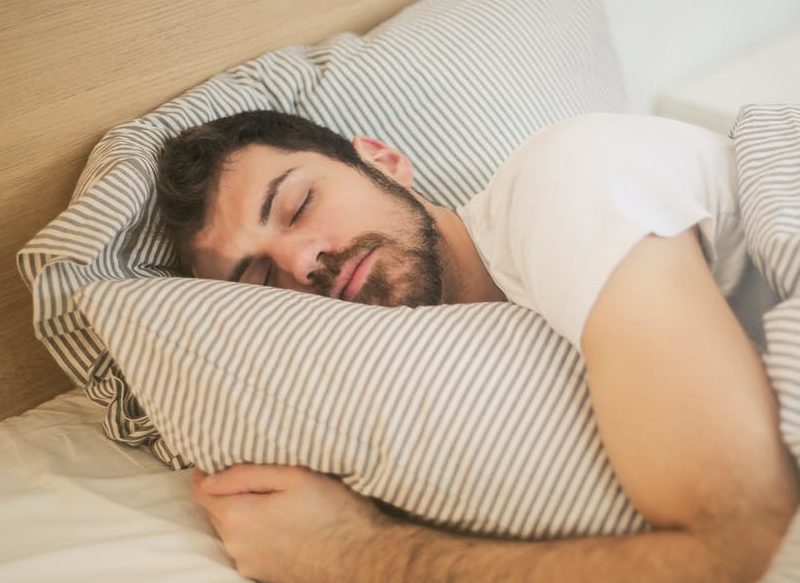 RUTINAS QUE AFECTAN AL DESCANSO Y PUEDEN PROVOCAR PROBLEMAS EN EL CORAZÓN