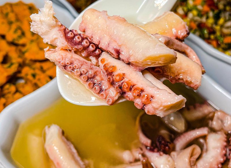 PULPO GUISADO, UNA RECETA SENCILAL Y SABROSA