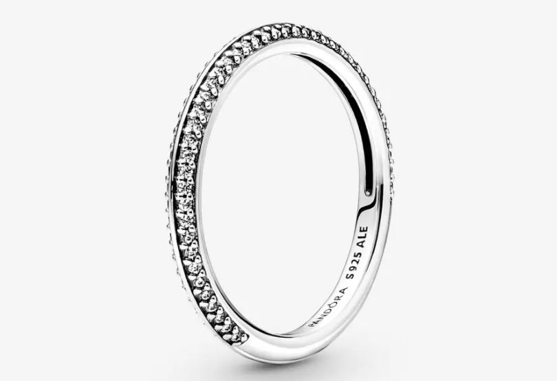 anillo pave brillante