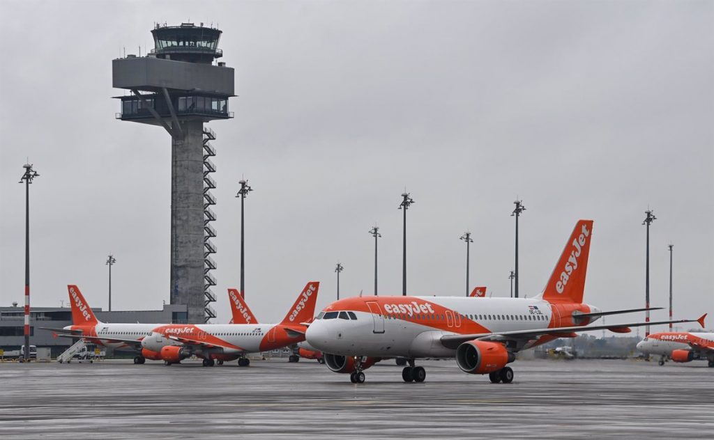 Las huelgas de las aerolíneas comprometen el transporte aéreo ante la inacción de Raquel Sánchez 1 Moncloa easyJet se une a la iniciativa Race to Zero de las Naciones Unidas por una recuperacion verde Moncloa