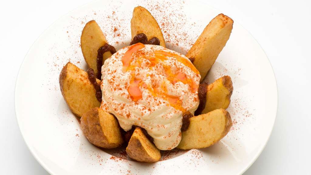 patatas-bravas-jordi-cruz-plato