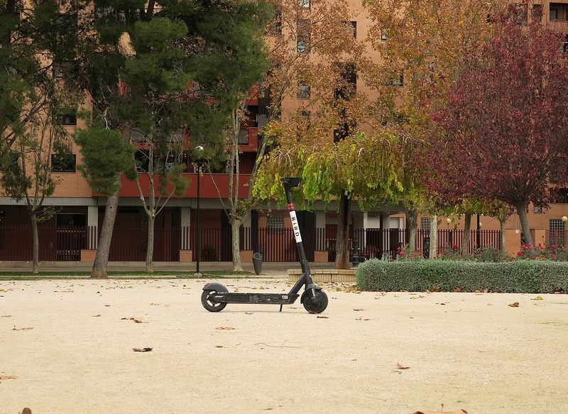 ¿ES OBLIGATORIO MATRICULAR EL PATINETE ELÉCTRICO?