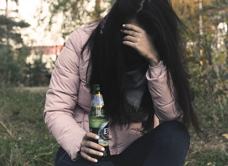 CÓMO QUITAR LA RESACA RÁPIDAMENTE