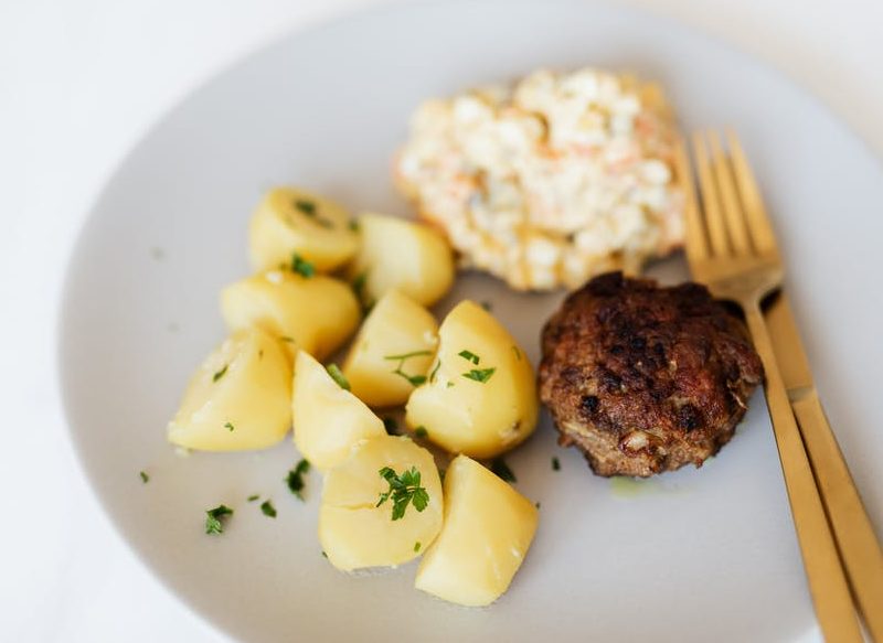 UN PLATO CON NUMEROSOS BENEFICIOS