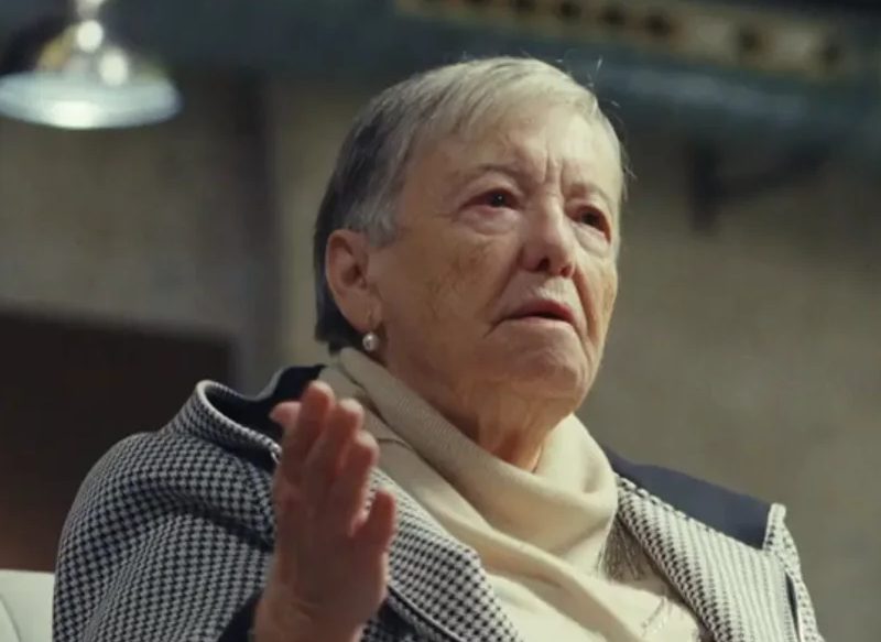 NO LE GUSTA QUE LE LLAMEN 'LA ABUELA DE ESPAÑA'