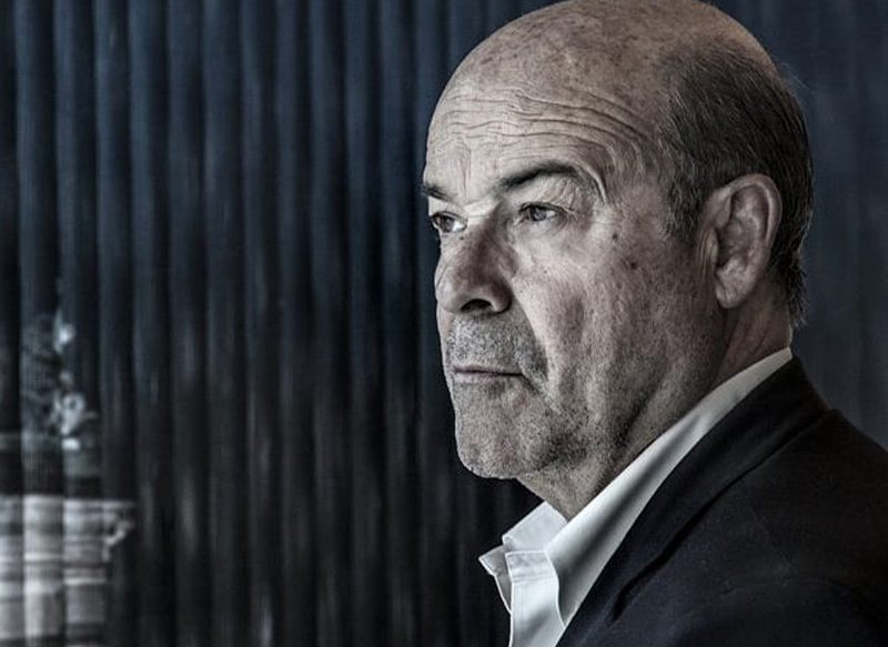 MUESTRAS DE CARIÑO HACIA EL ACTOR