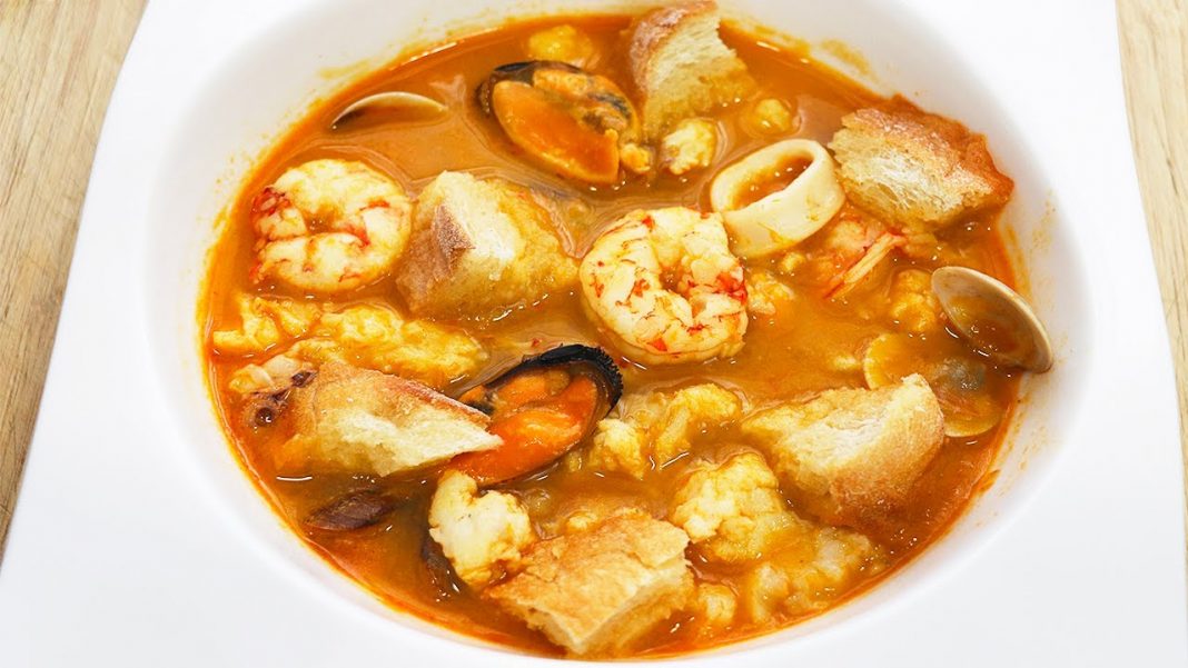 sopa de marisco navidad