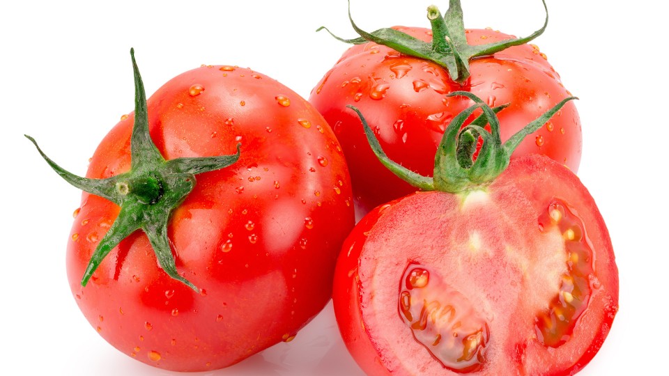 tomate fruta propiedades