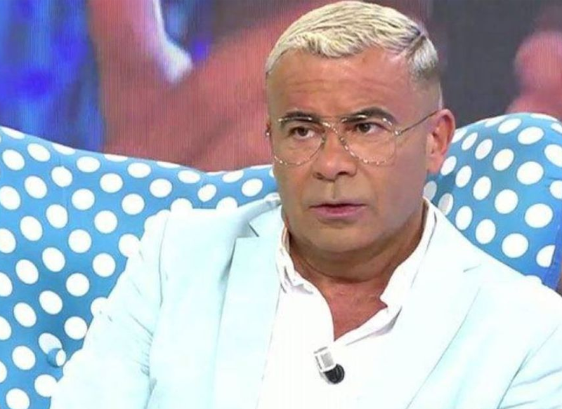JORGE JAVIER VÁZQUEZ DESMIENTE SU MARCHA