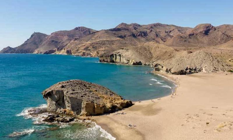almeria playa de monsul