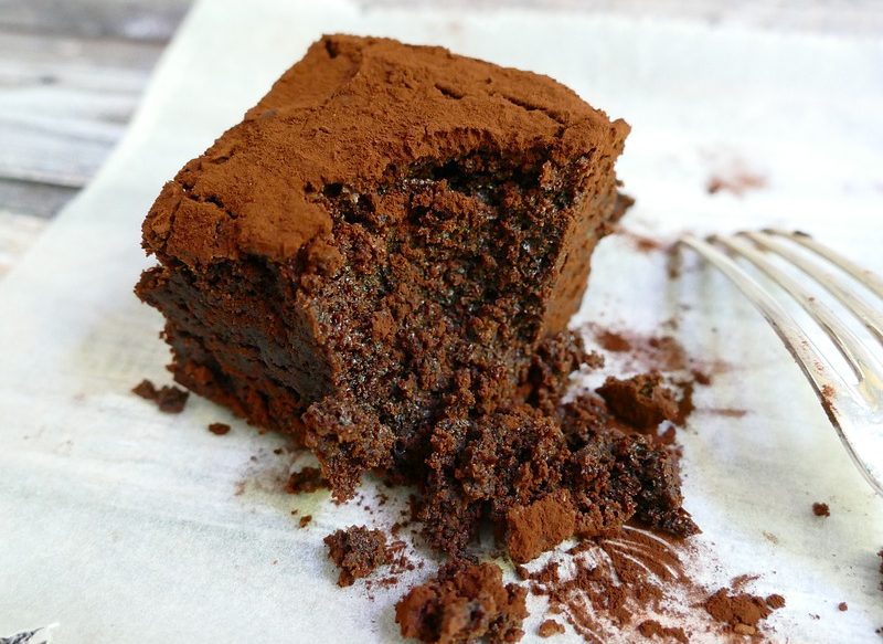 BROWNIE DE CHOCOLATE, UNA ELABORACIÓN IDEAL COMO POSTRE