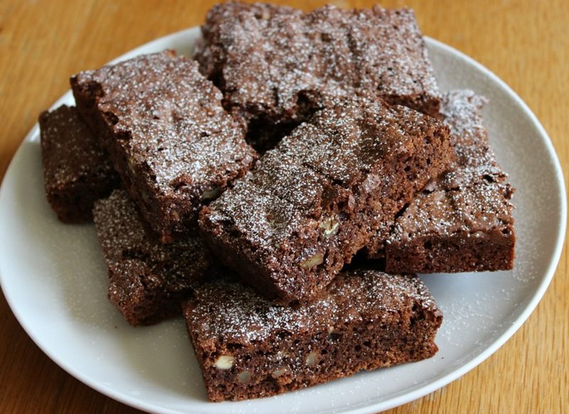 Cómo hacer un brownie de chocolate en el microondas en pocos segundos
