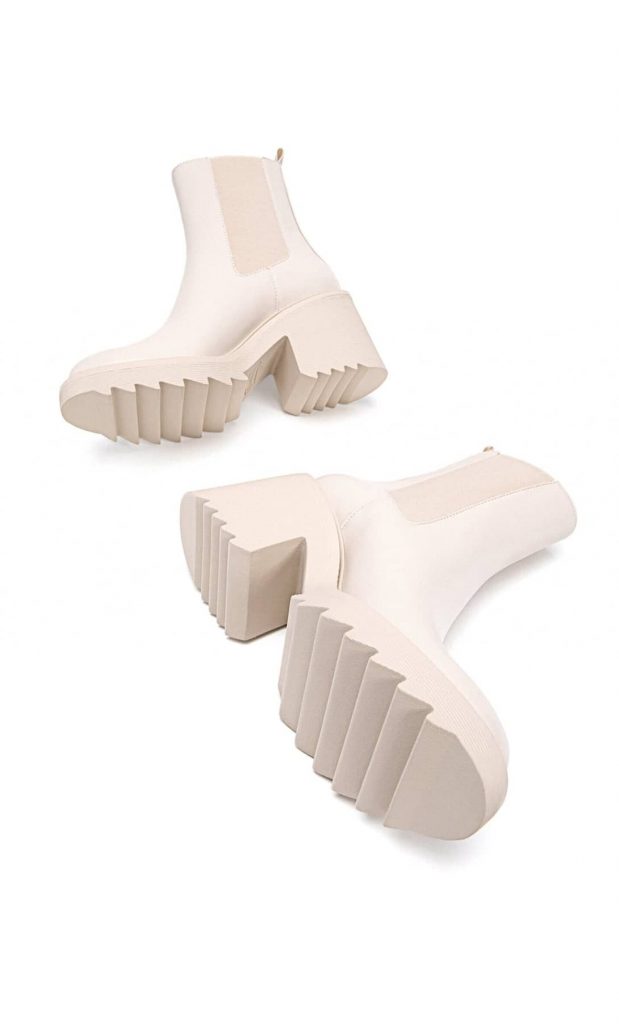 Los nuevos botines de Stradivarius están a precio de rebajas