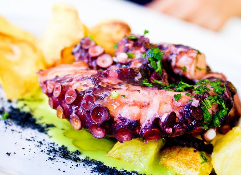 Este pulpo al horno está mucho más rico que ‘a la gallega’