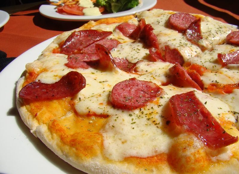 PIZZAS CON BASE DE BRÓCOLI