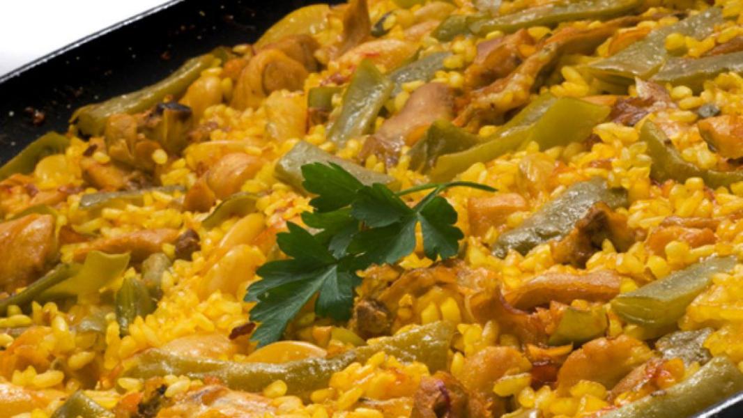 El mejor arroz para hacer paella