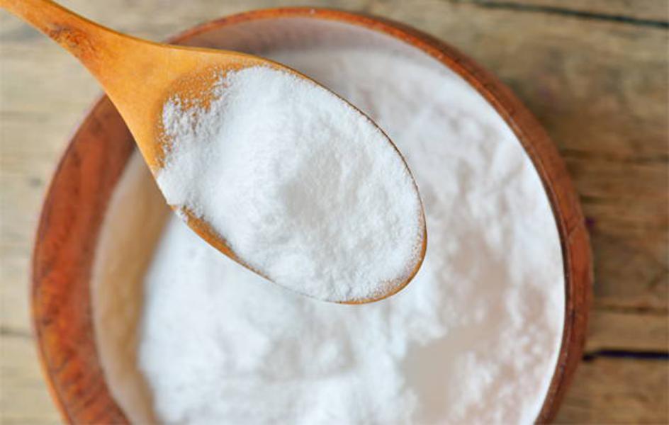 Bicarbonato de sodio: ayuda a controlar la grasa de la piel