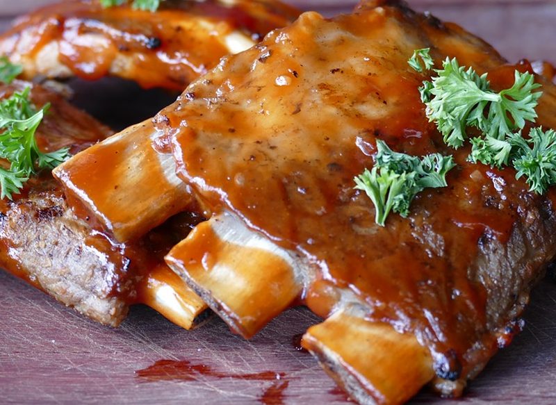 Estas costillas a la cerveza están mejor que al horno