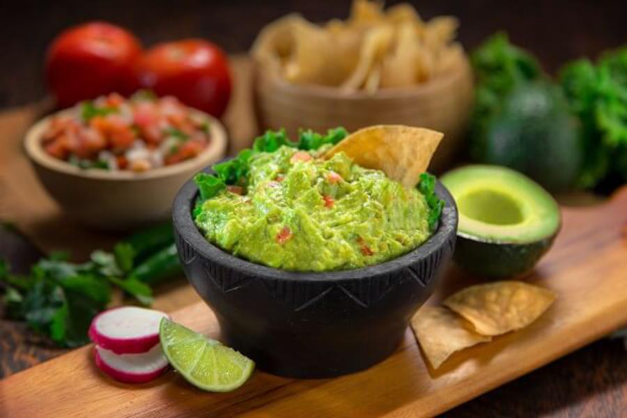 Guacamole: famosa salsa mexicana