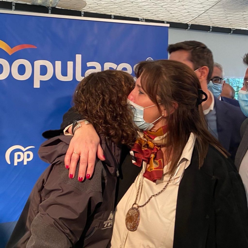 El bochorno de Brunete: los alcaldes "casadistas" olvidan su pasado y agasajan a Ayuso 1 Moncloa ayuso y quislant