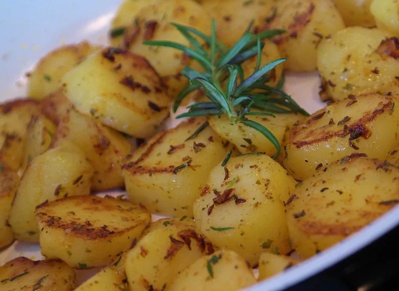 Cómo darles un sabor especial a las patatas fritas