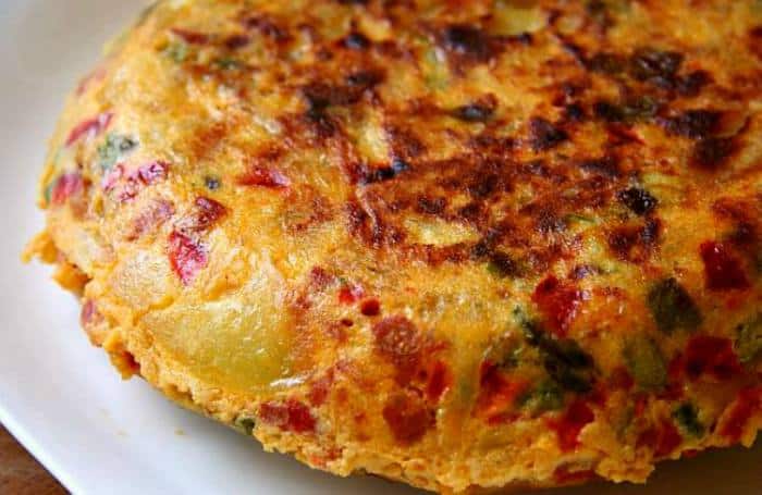 tortilla de patatas paisana
