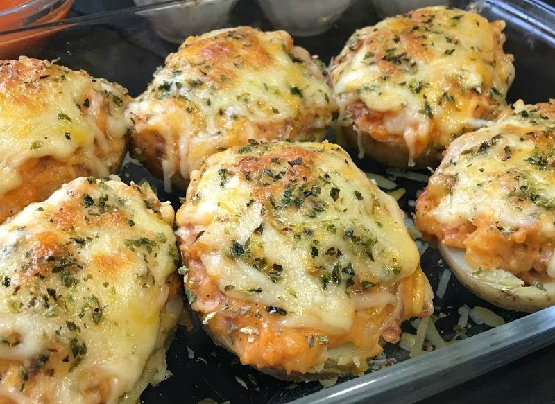 FINALIZANDO LOS HUEVOS RELLENOS DE CARNE