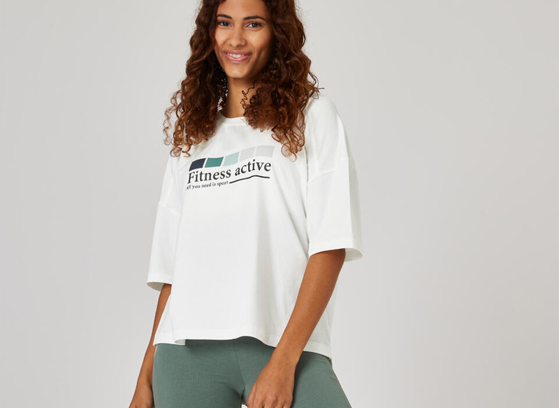 CAMISETA LOOSE CON ESTAMPADO DE DOMYOS