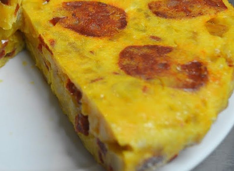 MUCHOS BENEFICIOS DE LA RECETA DE PASTEL DE PATATA Y CHORIZO