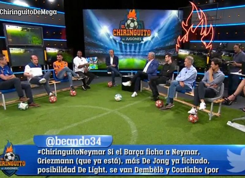 EL COLABORADOR DE EL CHIRIGUITO QUE ES ATACADO POR EL EXSELECCIONADOR ESPAÑOL