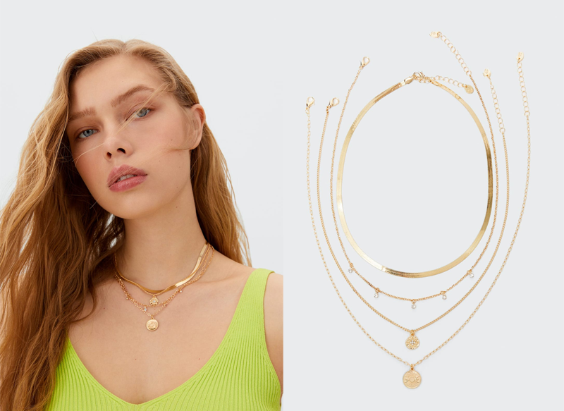 SET DE CUATRO COLLARES MEDALLAS Y CRISTALES DE STRADIVARIUS